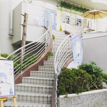 【阪急王子】≪平均退社19時≫≪土日休みOK≫≪最低保証給25万円〜≫≪有給休暇年10日≫≪社会保険完備≫マンツーマン接客でお客様と親身になって接したい。落ち着いた空間で働きたい。プライベートも充実させたい。そんな理想がある方にオススメ。個室型サロン“green（グリーン）”からスタイリスト（美容師）の求人☆★☆