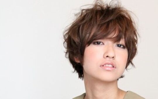 【西大橋】≪社会保険完備≫≪完全週休2日≫≪月給20～23万円≫マンツーマンでしっかりレッスンを見てくれる環境なので、安心して技術を学べる！少人数のプライベートサロン「HAIR DESIGN melo（ヘアーデザインメロ）」からアシスタント（美容師）の求人☆★