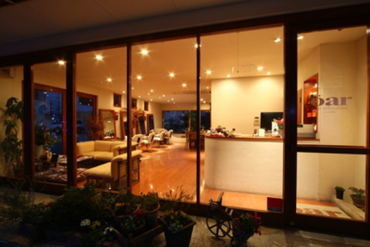 【学園前】◇◆完全週休2日制◆◇慰安旅行や運動会など、楽しいイベントもいっぱい♪個性を生かしながら、のびのびと働いていけるサロンoar 学園前店（オール ガクエンマエテン）からスタイリスト(美容師)の求人☆★