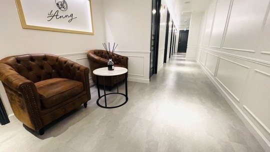 【名古屋駅】≪未経験歓迎≫≪産休育休実績あり≫デザイン性と持ちの良さが自慢のサロン！多くのメニューがあるため、自分をどんどん高められる環境です！「il Anng（イルアング）」からアイリスト（まつげエクステ・まつげパーマ・アイブロウ）の求人☆☆