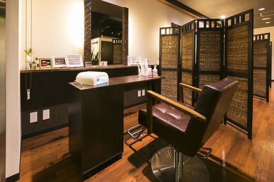 【博多駅】アクセス抜群のシェアサロン！！顧客様をお持ちの方にオススメです！！完全自由出勤で自分の時間も大切にできるヘアサロン「hair make mahora（ヘアーメイクマホラ）」からスタイリスト（美容師）の求人☆★☆