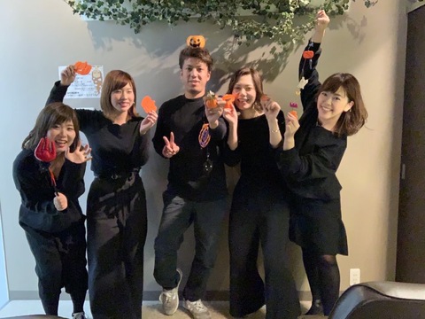 【竹林公園前】≪社会保険完備≫≪一人暮らしの方は住宅手当あり≫スパが人気のサロン！！興味のある方は着付けも学べるのでアシスタントの内からしっかり活躍できる！人間関係抜群で、厳しい上下関係のないアットホームサロン「Hair Make GROW（ヘアメイクグロウ）」からアシスタント（美容師）の求人☆★☆