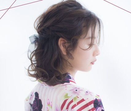 【京都駅】≪月8日休み≫≪社会保険完備≫≪リフレッシュ休暇あり≫≪産休制度あり≫着付けやメイクも学べる！一生美容師をし続けられる環境あり☆幅広い年齢層の方に支持される人気サロン！Jour 京都店（ジュールキョウトテン）からアシスタント（美容師）の求人☆★☆