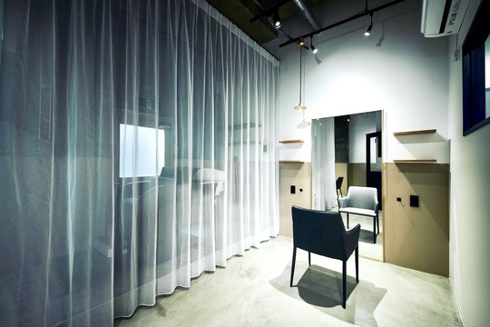 【JR八尾駅】≪日祝定休≫≪社会保険完備≫≪平均18時退社≫女性スタッフが長く安心して美容業界で働ける「SHEART（シアート）」からスタイリスト（美容師）の求人☆☆