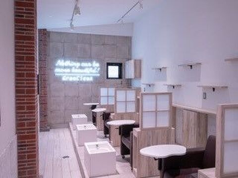 【水戸駅】◆有給休暇あり・月8日休み・寮あり・2年以内でのデビュー可能・社会保険完備◆笑顔があふれ雰囲気の良い職場環境◎着実にスキルアップできる充実のカリキュラム☆自分の希望次第で活躍の場を広げられますよ♪QUATRO 水戸店（クアトロミトテン）からアシスタント（美容師）の求人☆★