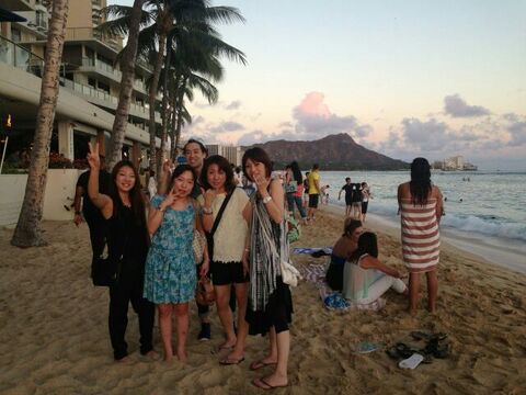 【岡町】≪完全週休2日制≫≪18時半ごろに退勤可能≫≪入客チャンス有≫集客力抜群のサロンでお客様としっかり関わって行くことができます！地域密着型アットホームサロン“Fortuna（フォルトゥーナ）”スタイリスト（美容師）の求人☆★