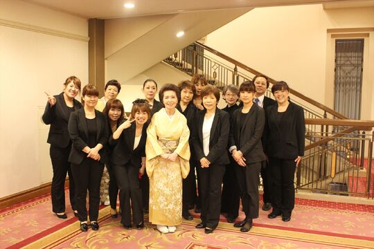 【京都市役所前】≪社会保険完備！有給休暇あり！平均退社17時台≫ブライダルや着付けなど、幅広いジャンルで活躍できるサロン！プライベートも大切にしながら働いていける「市田美容室（イチダビヨウシツ）」からアシスタント（美容室）の求人☆★☆