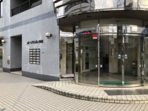 【土浦駅】≪土日祝休み≫≪17時に営業終了≫≪実働7時間≫≪賞与あり≫理美容師の経験を活かして一般企業で働きませんか？今後需要も増していく将来性のあるお仕事です！「株式会社バンガードエンタープライズ（カブシキガイシャバンガードエンタープライズ）」からウィッグ製造の求人☆★