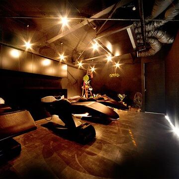 【南森町】業務委託と正社員を選択可能！◆入客チャンス大・社会保険完備◆スタッフさん同士も仲良く、人間関係も最高なサロン！こだわりの高品質な薬剤で施術をして頂けるので顧客満足度アップにも繋がります！「Numero OSAKA（ヌメロオオサカ）」からスタイリスト（美容師）の求人☆★