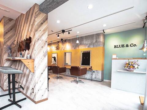 【JR八尾】≪月給20万円～≫≪アシスタントの方も技術手当あり≫≪社会保険完備≫健康診断や結婚お祝い金など福利厚生もしっかりと整っています！カラー特化型のおしゃれなサロンで働いてみませんか？アシスタントの方も技術手当がつきますよ！「BLUE&Co.（ブルーアンドカンパニー）」からアシスタント（美容師）の求人☆★