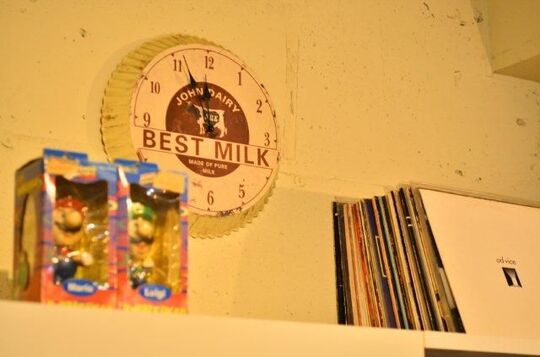 【狐島】≪第3日曜日定休≫お客様やスタッフさんとの距離が近いアットホームなオシャレサロン◇「Standard（スタンダード）」からアシスタント（美容師）の求人★☆