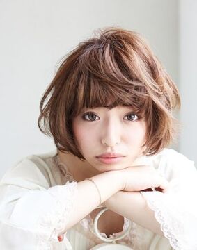 【JR八尾駅】スタイリスト中心のサロンなので、平均退社は20:30★余計な残業はありません！幅広い年齢層の方から支持されている地域密着型サロンhair atelier alfred (ヘアーアトリエ アルフレッド)からスタイリスト(美容師)の求人☆★