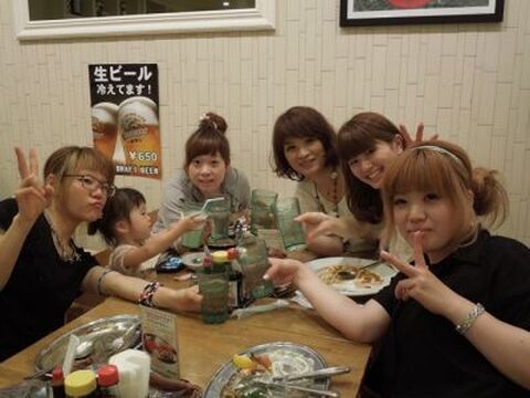 【昭和町】月1回、日曜日での公休有り★地方出身者には嬉しい最大3万円の家賃補助システム有り★女性が働きやすい環境がバッチリです♪一人ひとりのお客様の髪質に合わせた提案をしていくHAIR MAKE MAX (ヘアーメイク　マックス)からアシスタント(美容師)の求人☆☆