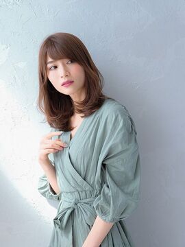 【博多駅】★最低保障あり★集客力があるので、新規＆フリー多数！どんどん入客できますよ☆お休みも選べるのでプライベート充実させれます♪フリー40〜45%・指名50〜55%還元で、頑張った分しっかり稼げます！全国に展開する「edge origination（エッジオリジネーション）」からスタイリスト（美容師）の求人☆★