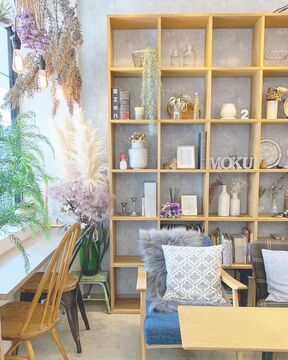 【JR春日駅】≪社会保険完備・平均退勤時間19:30・小規模少人数≫お客様だけでなく、スタッフさん同士も感謝し合える・・・そんな気持ちがある方を大募集！！予約お断り中の為入客チャンスもあるヘアサロン「moku hair salon（モクヘアーサロン）」からスタイリスト（美容師）の求人☆★☆