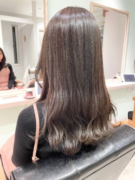 【八戸溝】≪選べる働き方・基本残業無し・リフレッシュ休暇あり・高単価≫あなたの目指す美容師像を叶えていきましょう！子育て中のママさんも歓迎！大人女性メインに心地の良い空間が定評の少人数制サロン「hair Link LUANA（ヘアーリンクルアナ）」からアシスタント（美容師）の求人☆★