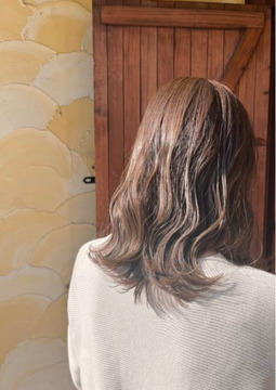 【上大岡】≪完全週休2日制・20時までの退勤可能・産休育休実績あり≫マンツーマンでしっかり技術指導をしています！地域密着の思いやり溢れるサロン「zect SOUTH（ゼクトサウス）」からアシスタント（美容師）の求人★☆★