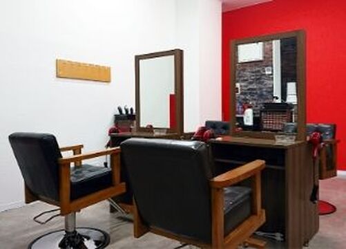 【戸坂】≪ブランクある方でも大歓迎≫≪産休育休あり≫≪18時頃には退勤可能≫ライフスタイルに合わせた勤務日数を選択しあなたらしく楽しく働けるサロン！「I・STYLE ザ・ビッグ戸坂店（アイスタイルザビッグヘサカテン）」からスタイリスト（美容師）の求人☆★