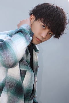 【心斎橋】≪オープニングスタッフ大募集≫≪メンズサロン≫≪月8日休み≫≪土日休みOK≫≪社会保険完備≫≪最短1～2年でデビュー可能≫営業時間内レッスンも可能です！メンズパーマリピート率が高いサロン！「men's salon Liberte grit（メンズサロンリベルテグリット）」からアシスタント（美容師）の求人☆★