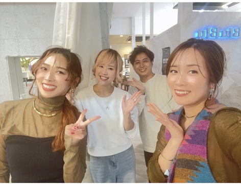 【洛西口】≪完全週休2日制≫≪年末年始休暇あり≫≪日曜日定休あり≫≪有給休暇あり≫≪カットカラー2時間枠≫≪20時までに退勤可能≫希望があれば着付け・ネイル・アイが学べる環境です！「BluBlu（ブブ）」からスタイリスト（美容師）の求人★☆