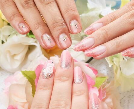 【鍋島】≪完全週休二日制・第3日曜日が定休日・社会保険完備≫とにかくスタッフ同士の仲が良い！！福利厚生が整っており、たくさんの技術が学べる環境が整っているトータルビューティーサロン「Carina beauty salon（カリーナビューティーサロン）」からアイリスト（アイデザイナー・まつ毛エクステ）の求人☆☆