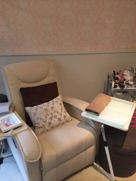 【苦楽園口】≪主婦の方大歓迎≫≪週1日〜OK≫≪経験者大歓迎≫女性が働きやすいサロン！住宅街にある地域密着型のアットホームで可愛いLovelya（ラブリア）からネイリスト（ネイル）の求人★☆