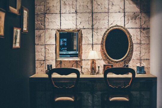 【王子公園】≪社会保険完備≫≪完全週休2日制≫≪月給27万円スタート≫≫抜群の待遇で入客機会も多数あります！で！おしゃれでモダンな雰囲気が愛される地域密着型サロンです!!「Trump（トランプ）」からスタイリスト（美容師）の求人☆★☆