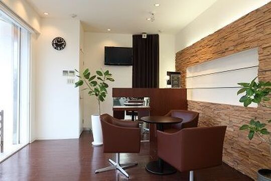 【我孫子】≪完全週休2日制≫≪月給23万円〜≫≪社会保険完備≫≪寮完備≫≪パートアシスタントも募集≫メイクや着付けも学べる！ウィッグソムリエやホームヘルパー2級（介護資格）も取得できる！「HAIR MAKE UE2 AFECTO 我孫子前店（ヘアメイクウエニアフェクトアビコマエテン）」からアシスタント（美容師）の求人☆★☆