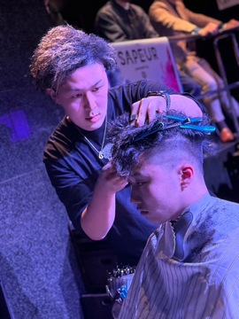 【JR箱崎駅】≪様々なキャリアプランあり・寮あり・社会保険完備≫人それぞれにあった働き方を選べます！！将来の目標をサポートして輝ける環境を創るヘアサロン「シルエット 箱崎店（シルエットハコザキテン）」から理容師（理容室）の求人☆★