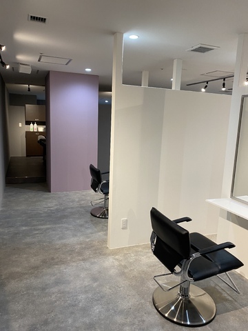 【札幌】大人気ヘアサロングループ！≪フリー40〜45％／指名45〜55％還元≫により高収入が可能！勤務時間や休日数は相談OK！自分のライフスタイルに合わせた働き方が出来るサロンです！「SEED LUXBE by chouchou（シードラックスビーバイシュシュ）」からスタイリスト（美容師）の求人☆★