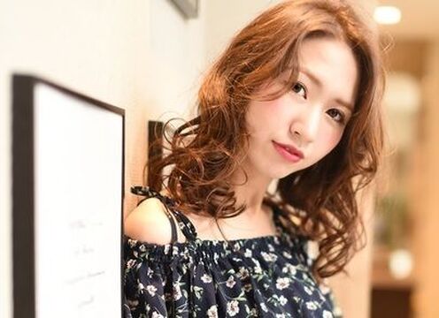 【朝倉街道駅】≪社会保険完備≫≪月給21万円≫≪駅チカ≫正社員or業務委託の働き方が選択OK♪ライフスタイルにあった働き方ができるヘアサロン「hair designers salon A.DA （ヘアーデザイナーズサロンエイダ）」からスタイリスト（美容師）の求人☆★☆