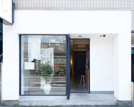 【岡山駅】≪完全週休二日制・実働8時間・社会保険完備・土日祝のお休みOK≫高品質な薬剤と丁寧なカウンセリングが特徴のオーガニックサロン「ハロウ」からスタイリスト（美容師）の求人☆★