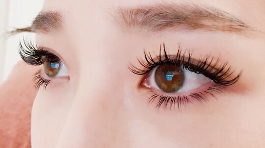 【京阪門真市】≪美容室併設＆未経験OK≫≪社会保険完備≫アイリスト専任での勤務です！地域密着型で幅広い層のお客様に人気！スタッフの意見を大切にしてくれる「share（シェア）」よりアイリスト（まつげエクステ・まつげパーマ）の求人☆☆