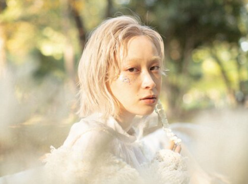 【五反田】≪髪質改善がウリ・完全週休2日制・産休育休実績あり≫20代のお客様をメインに入客できるので、流行に敏感な方にピッタリ！整った働き方で安心して長く働けるサロン「nico（ニコ）」からスタイリスト（美容師）の求人☆★