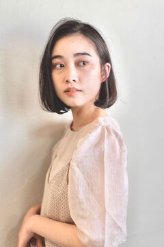 【岡町】≪月給28万円スタート≫≪月8.9日休みで年間休日107日≫≪社会保険完備≫ブランクのある方もOKです！安心の高待遇!!豊中の閑静な住宅地にある、地域密着型アットホームなサロン！幹部候補も大歓迎！「MEDICAL HAIR MED（メディカルヘアーメド）」からスタイリスト（美容師）の求人☆☆