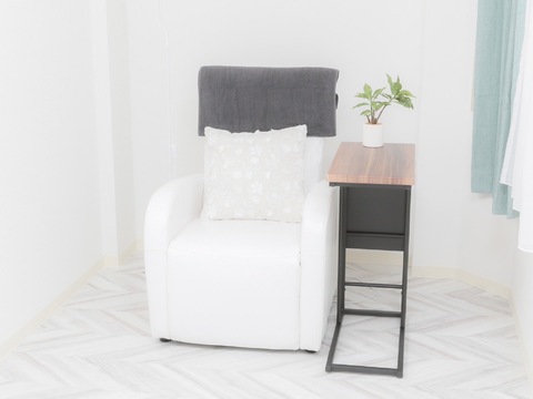 【天神橋筋六丁目】経験を活かしたいパートさん大歓迎！！≪社会保険完備≫≪髪色、ネイル自由≫安心のお給料の体制と長く働ける環境を整えております！お客様とのコミュニケーションを大切にするトータルビューティーサロン「free nail 天六店（フリーネイルテンロクテン）」からネイリスト（ネイル）の求人★☆★