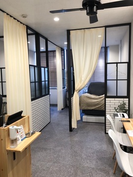 【大和八木】≪全席個室≫≪正社員と業務委託を選べる勤務形態≫業務委託であれば平均月収30万円！施術時間もゆったりしているので、お客様としっかり向き合えます。「Reg Lash by CREAR（レグラッシュバイクレアール）」からアイリスト（まつげエクステ・まつげパーマ・アイブロウ）の求人☆☆