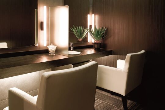 【銀座】◆社会保険完備・土日休み取得可能・各種手当が充実◆各種手当やインセンティブが豊富でやる気を損なわずに働けます。お休みも充実していて、プライベートも楽しめますよestlash 銀座店（エストラッシュギンザテン）からアイリスト（アイデザイナー・まつ毛エクステ）の求人☆☆