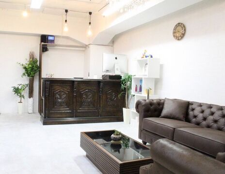 【南森町】入客チャンスあり！人気トリートメントで単価UPも狙えます！「Neo hair 南森町店（ネオヘアーミナミモリマチテン）」からスタイリスト（美容師）の求人★☆