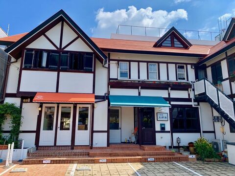 【大橋】≪平均退勤時間18:00〜19:00≫上質な薬剤・高いリピート率で若いお客様を中心に人気上昇中！！自分らしくお仕事できるプライベートヘアサロン「Waltz（ワルツ）」からスタイリスト（美容師）の求人★☆★