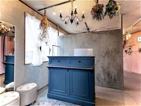 【西舞子】≪土日祝休み可能≫≪髪色・ネイル自由≫≪売上50%還元≫≪店販100％バック≫ライフスタイルに合わせた働き方ができるのでお子さんがいらっしゃる方にもおすすめ！「4 Leaf Clover（フォーリーフクローバー）」からネイリスト（ネイル）の求人☆☆