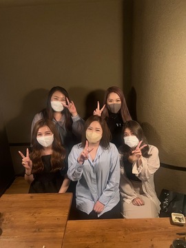 【京都駅】インフルエンサーに大人気！！土日休みOK、最後のお客さんが入らなければ17:30～18:30退勤可能など自由度抜群！≪指名売上50～53％／フリー売上48％還元≫≪社会保険や飲食手当など充実の福利厚生≫「Ribbon 京都駅前店（リボンキョウトエキマエテン）」からアイリスト（まつげエクステ・まつげパーマ・アイブロウ）の求人★☆★