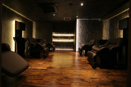 【豊田】◆マツエクやネイルも学べる環境・20時までに退勤可能・住宅手当あり◆ストレスなく働ける広々とした店内！心のこもった丁寧な施術で地域から愛されているトータルビューティーサロンGrand Hearts（グランドハーツ）からスタイリスト（美容師）の求人☆★