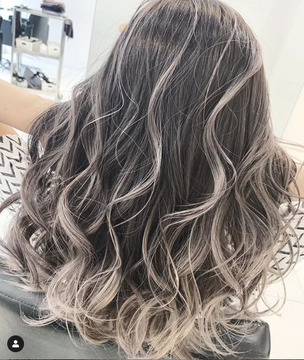 【大名】≪社会保険完備・お休み最大月8日≫ハイレベルな技術を身に付けたスタッフが在籍！！美容業界の最先端をいく人気のヘアサロン「L.I.G daimyou（リグダイミョウ）」からアシスタント（美容師）の求人★☆