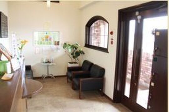 【別府】≪有給休暇あり≫≪社会保険完備≫≪歩合でパートでも月給20万円以上可能≫アットホームな地域密着サロンです！意見を取り入れる風土なので、長く活躍されるスタッフさんも多数！「calyx 加古南店（ケイリクスカコミナミテン）」からスタイリスト（美容師）の求人☆★