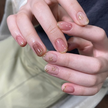 【渋谷】≪社会保険完備≫≪月8日休み≫≪昼食手当あり≫研修体制が充実しているため未経験でも安心！サロン選びに不安がある方必見！働きやすく好条件のサロン「NAIL MAISON 渋谷店（ネイルメゾンシブヤテン）」からネイリスト（ネイル）の求人☆★