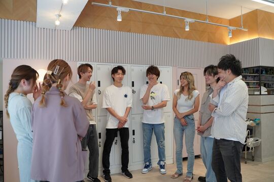 【金山】◆実働8時間・休日数は相談可能・社会保険完備・有給休暇あり・介護休暇制度あり・産休育休制度あり◆こだわりのオリジナル薬剤が人気で集客力も抜群！あの有名人気サロンAFLOATの姉妹店「LallYou 金山（ラルユーカナヤマ）」からスタイリスト（美容師）の求人☆★