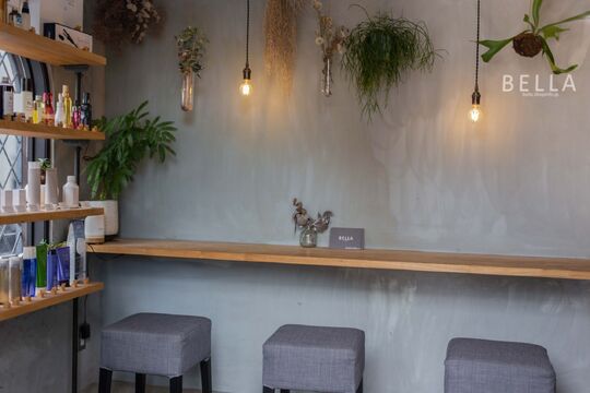 【北田辺】≪社会保険完備≫≪完全週休2日制≫≪土日休み相談OK≫≪選べる給与体制!!≫プライベートも大切に☆☆撮影やコンテストなど、興味があることには幅広く取り組んでいける環境です◎少人数制のプライベートサロンBELLA（ベラ）からスタイリスト（美容師）の求人★☆