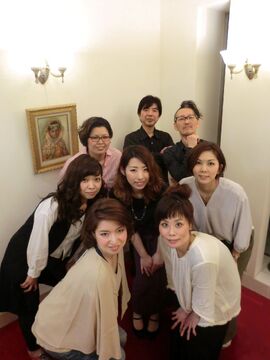 【羽曳が丘】≪社会保険完備≫≪完全週休2日制≫ 時短勤務OK  早期デビュー可能 堺・南大阪に展開する人気ヘアサロン☆充実の待遇面を用意♪美容師として安心して働いていける環境です☆atelie fulful 羽曳が丘店（アトリエフルフルハビキガオカテン）からアシスタント（美容師）の求人★☆