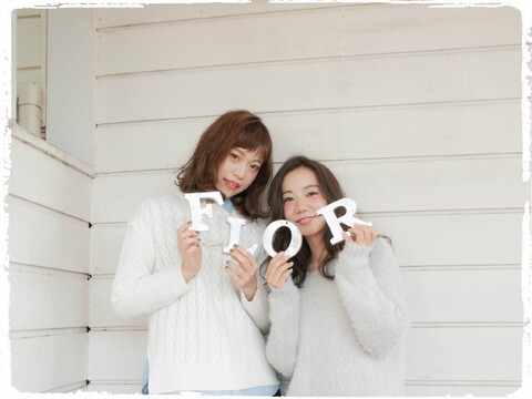 【上大岡】≪完全週休2日制・社会保険完備≫たくさんのメニュー展開で幅広いスキル習得が可能です。未経験者も安心のカリキュラムあり！生涯雇用を掲げるサロン「Flor 上大岡（フロールカミオオオカ）」からアイリスト（まつげエクステ・まつげパーマ・アイブロウ）の求人★☆